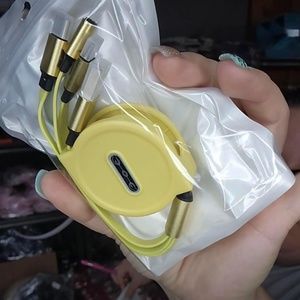 3-in-1 Retractable Chargers: iOS, Micro-USB & USB-C